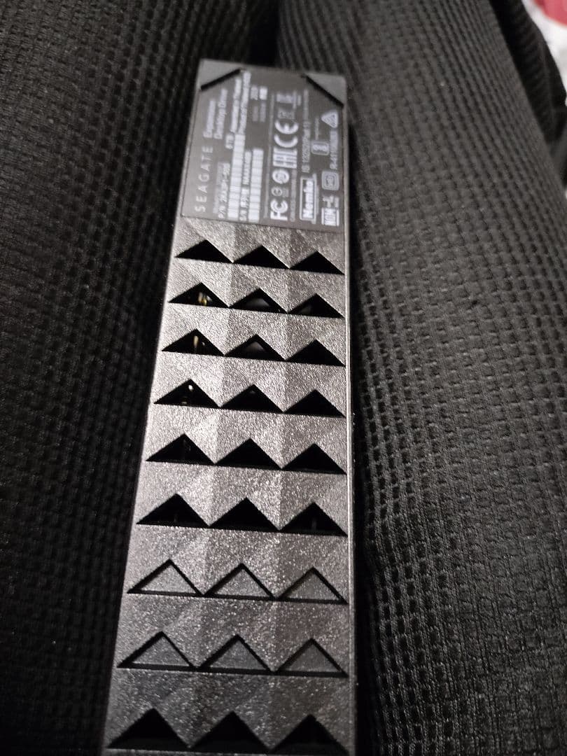 外付けハードディスク・ドライブ SEAGATE Expansion Desktop Drive 6TB