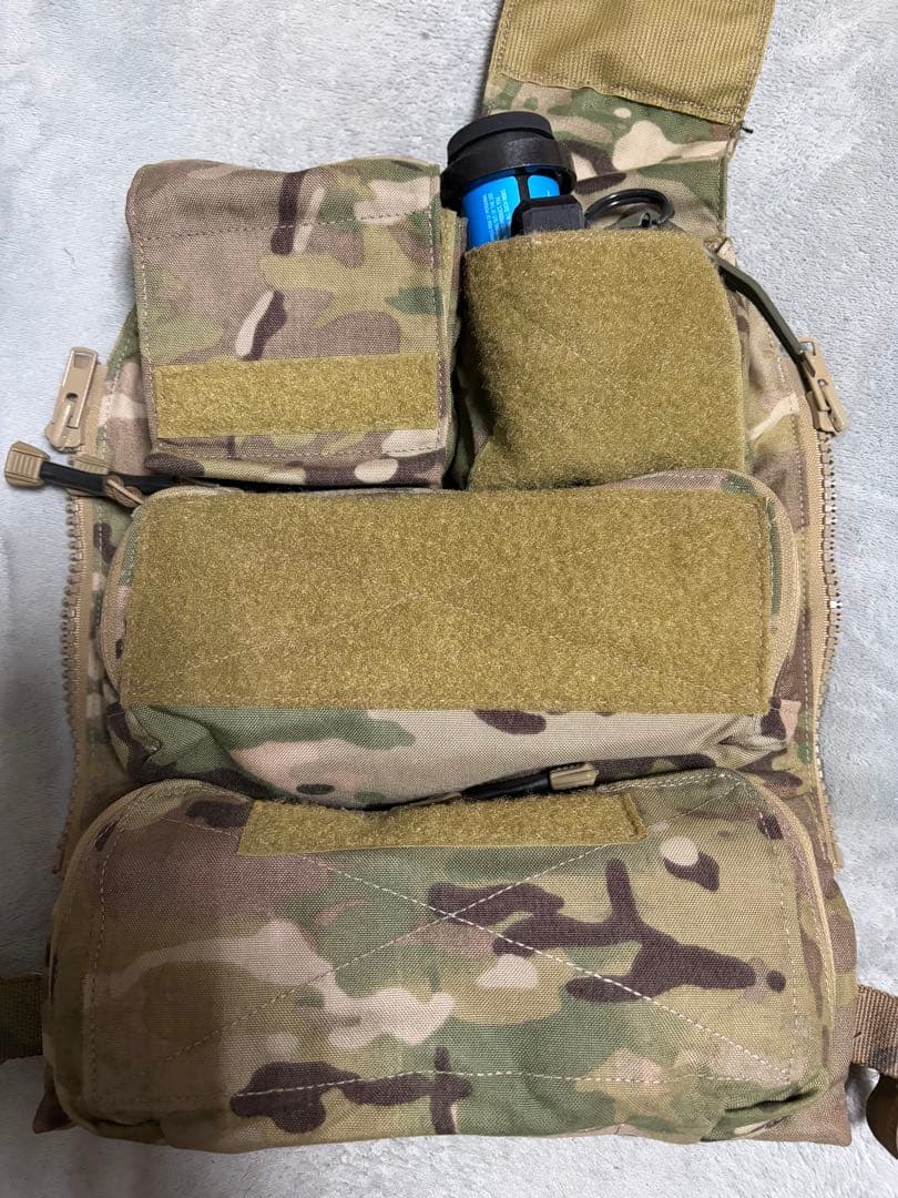 個人装備 Crye Precision POUCH ZIP-ON PANEL 2.0