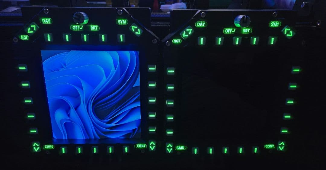 T*i様 WINWING MFD(USB3.0ディスプレイ付き)＋専用マウント