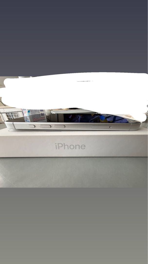 iPhone16 256GB【美品・充電容量97%】