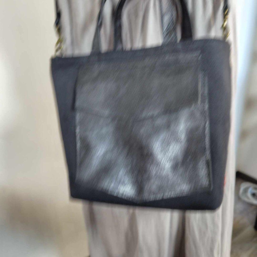 ま*る様 ミナペルホネン/カケラパッチ/しきりトートSサイズブラック/本革ブラッ