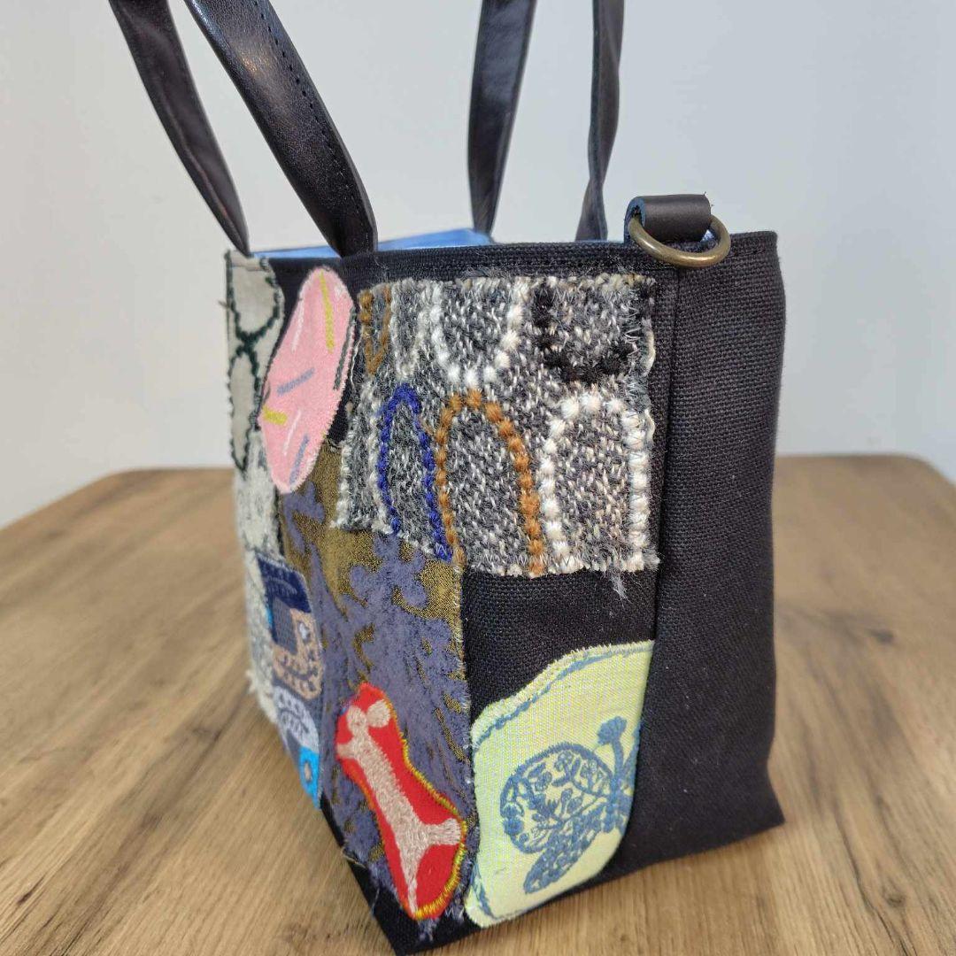 ま*る様 ミナペルホネン/カケラパッチ/しきりトートSサイズブラック/本革ブラッ