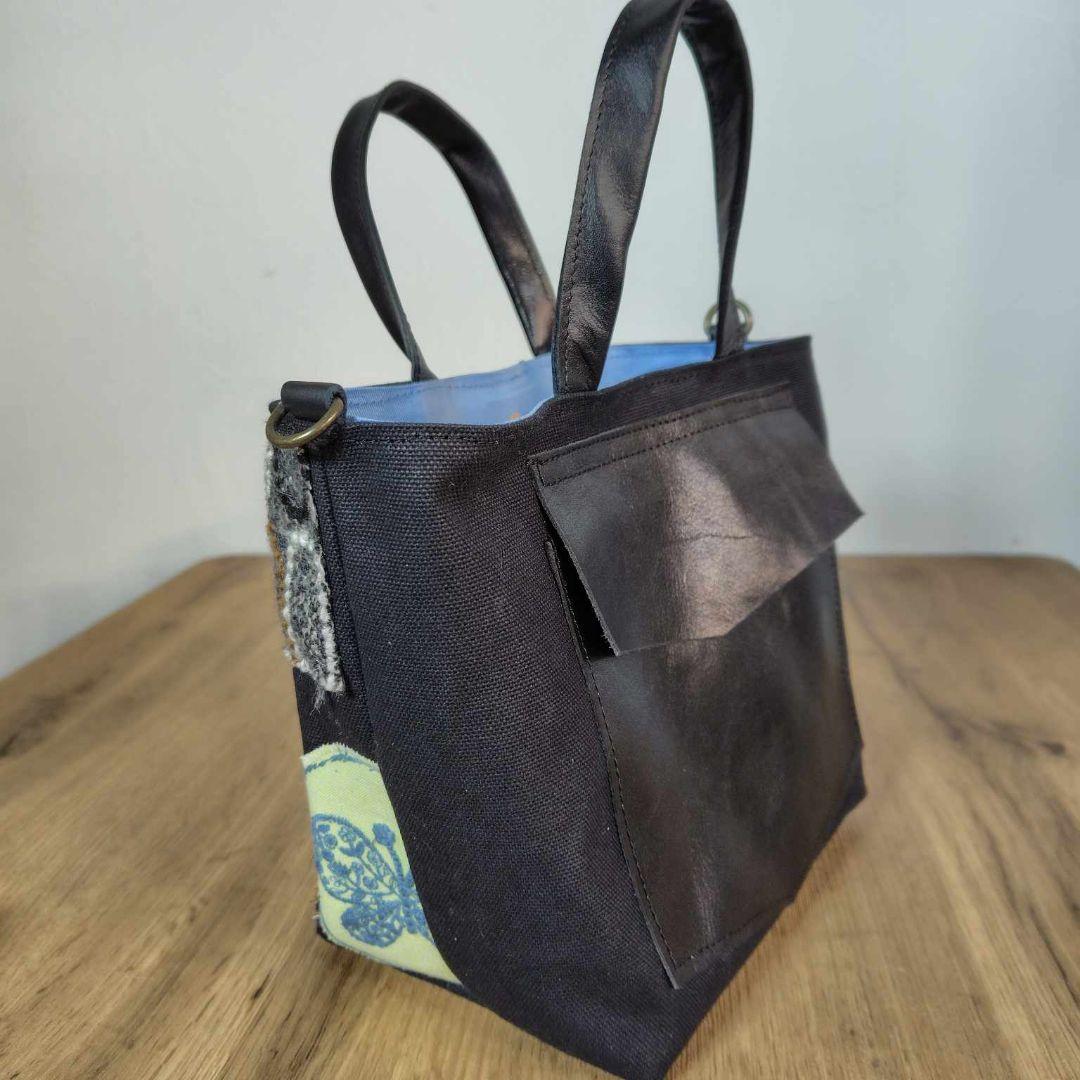 ま*る様 ミナペルホネン/カケラパッチ/しきりトートSサイズブラック/本革ブラッ