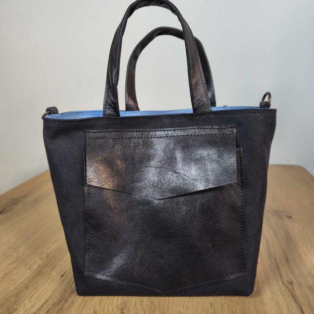 ま*る様 ミナペルホネン/カケラパッチ/しきりトートSサイズブラック/本革ブラッ