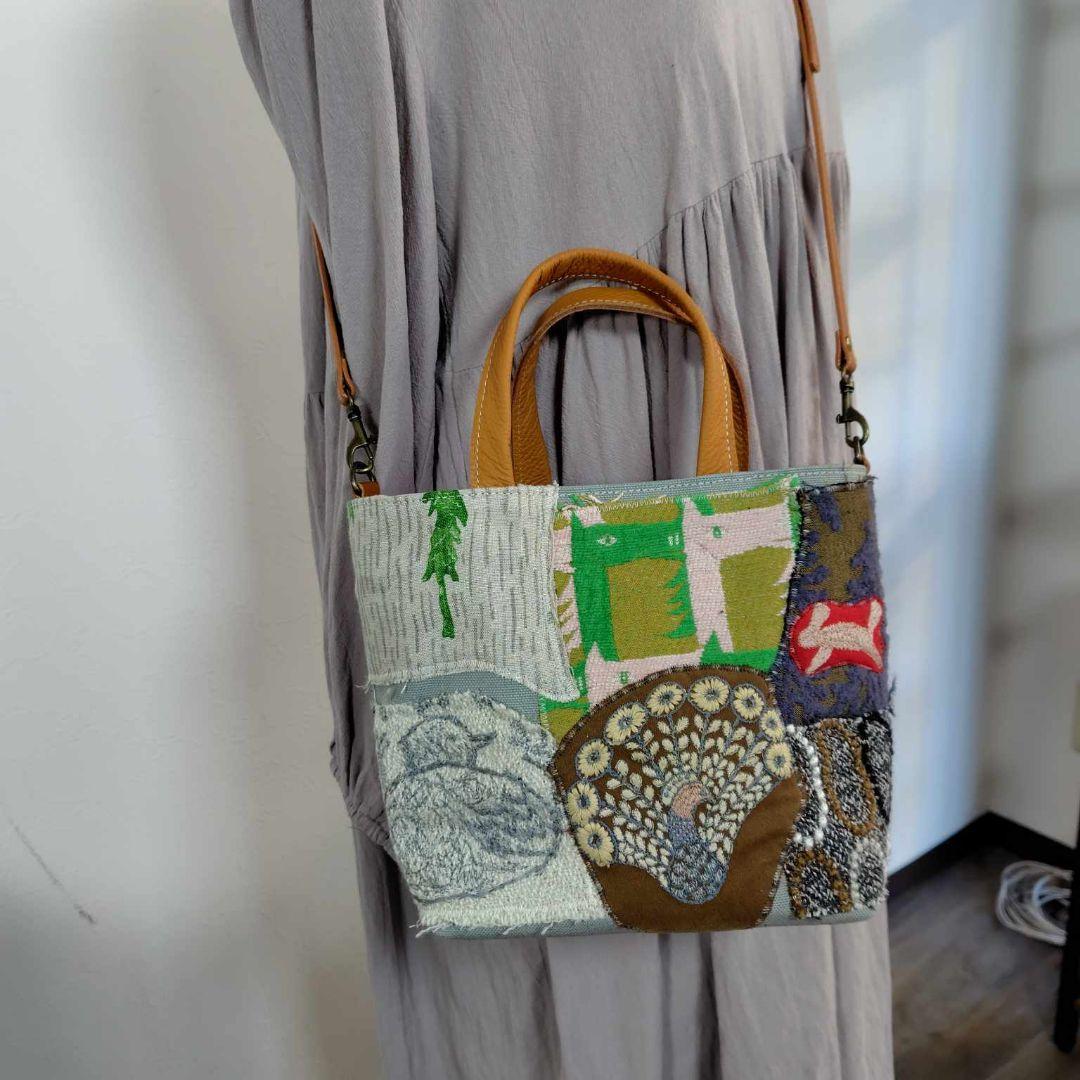 ま*る様 ミナペルホネン/カケラパッチ/しきりトートSサイズブラック/本革ブラッ