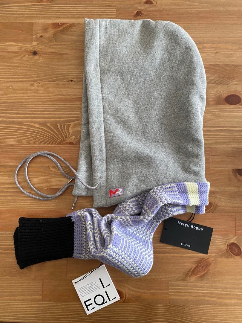 Meryll Rogge フード付きマフラー