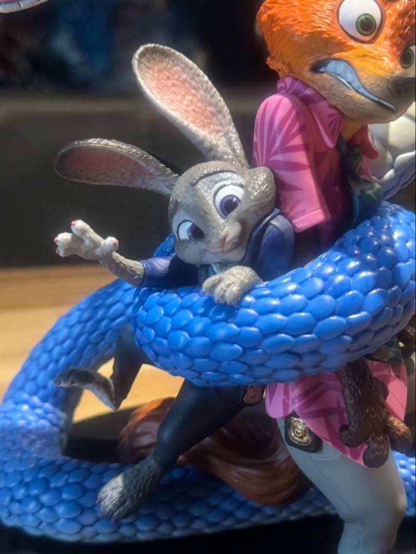 T*y様 Happyくじ ズートピア2 A賞 ポスター フィギュア