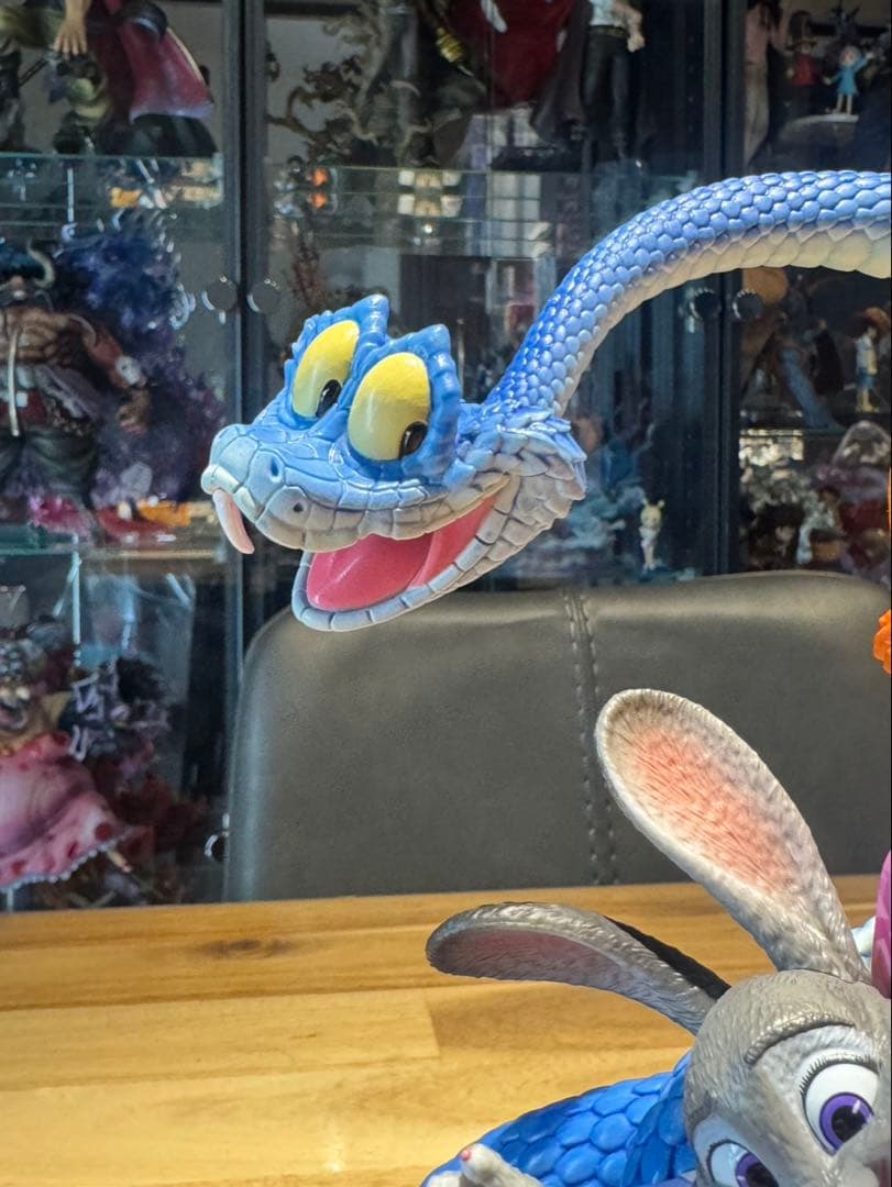 T*y様 Happyくじ ズートピア2 A賞 ポスター フィギュア