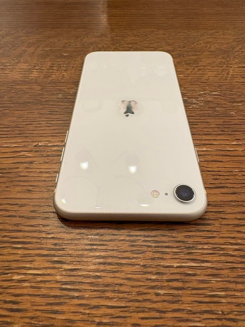 iPhoneSE 第2世代 本体 64GB ホワイト SIMフリー