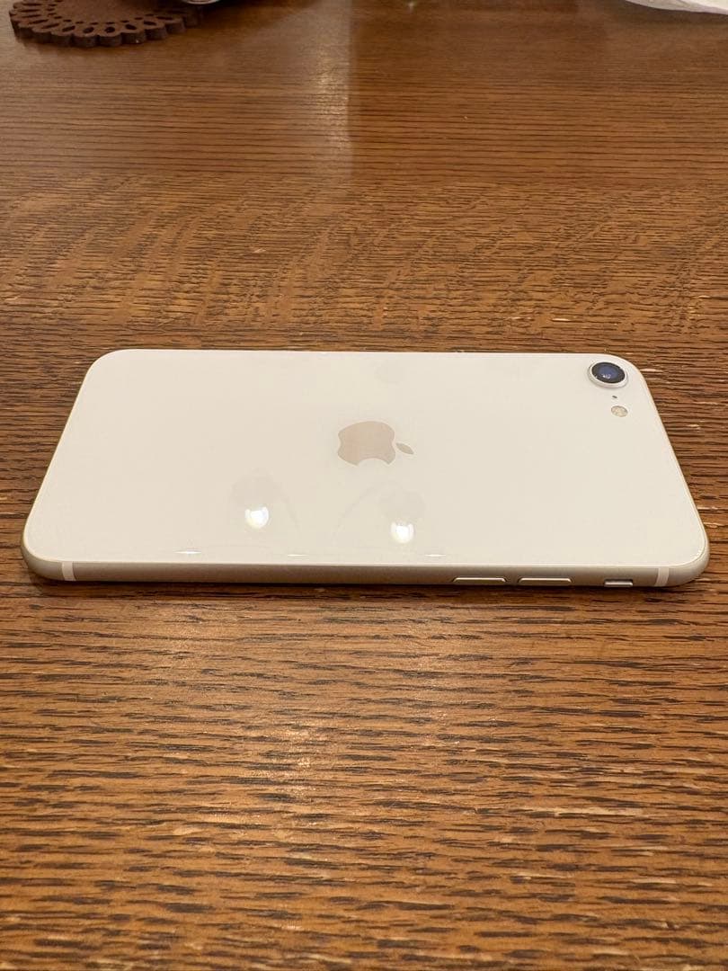 iPhoneSE 第2世代 本体 64GB ホワイト SIMフリー