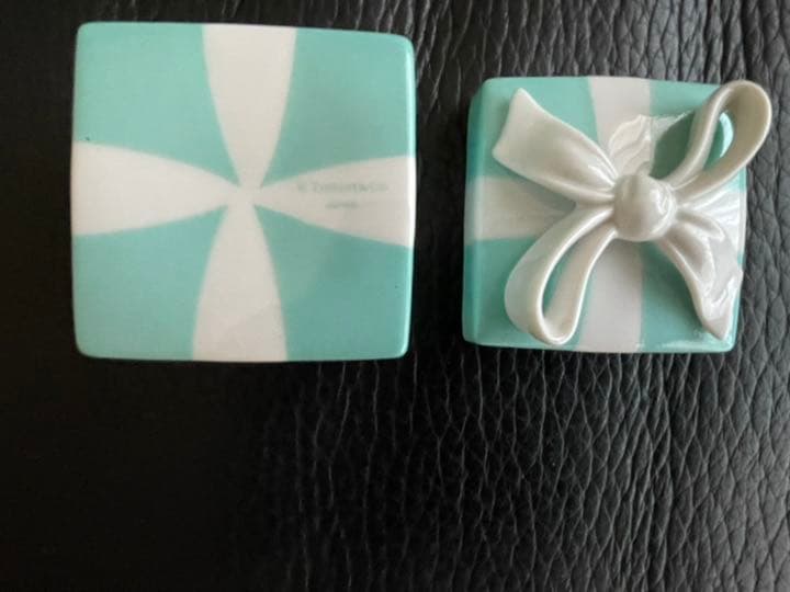 ティファニー小物入れ　箱入