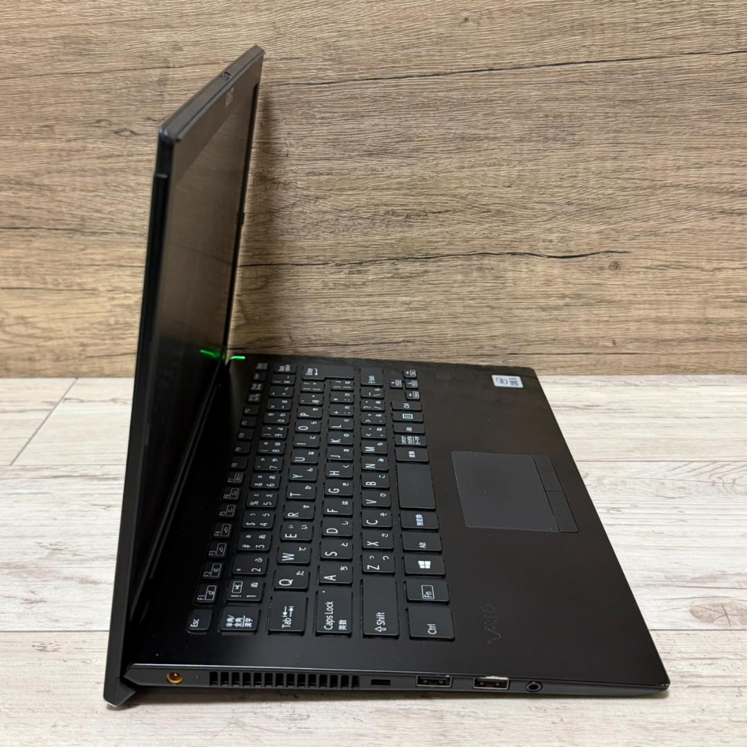 軽量！VAIO Pro PG 第10世代 i5 8GB 256GB