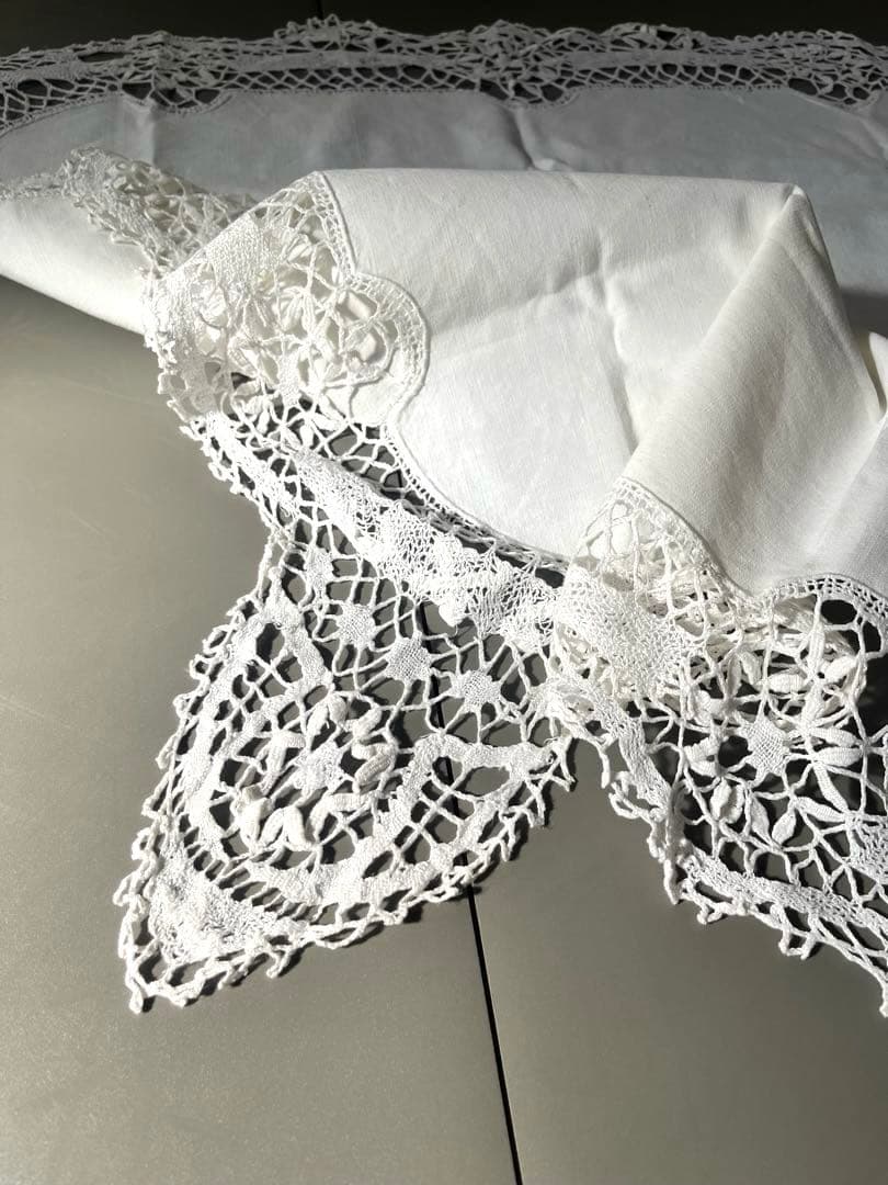 希少 フレンチアンティーク テーブルクロス 1940-50年代 手刺繍 86cm