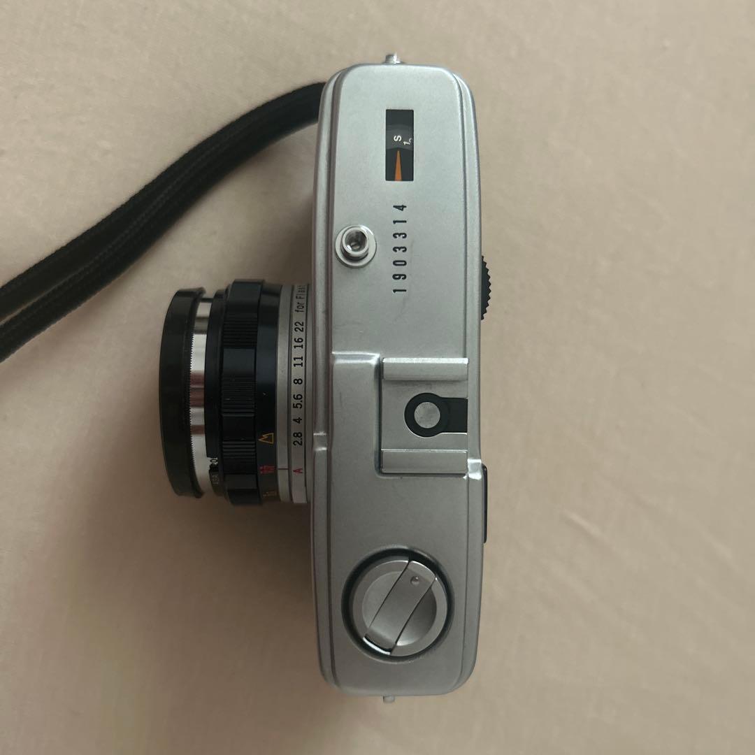 フィルムカメラ　OLYMPAS TRIP35