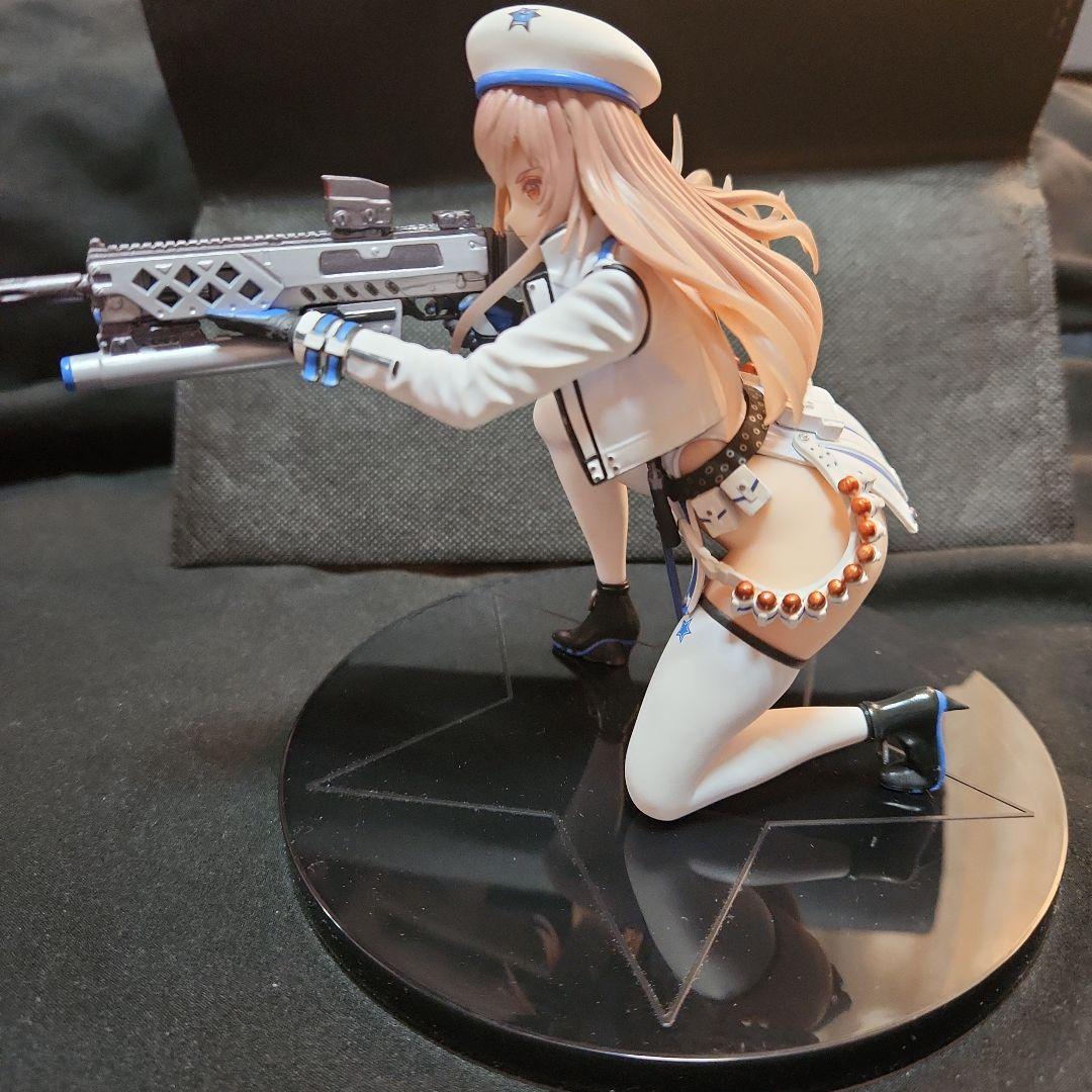 n*y様 勝利の女神NIKKEラピ一番くじラストワン賞　開封済箱なし