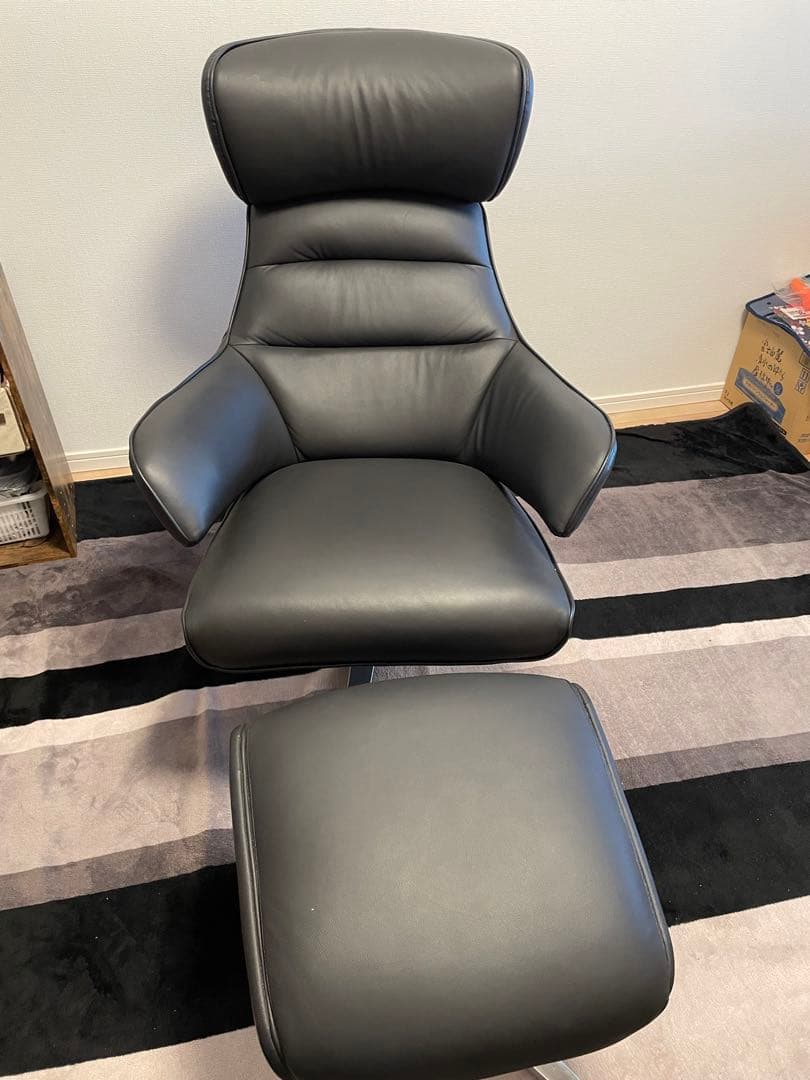 リクライニングチェアー