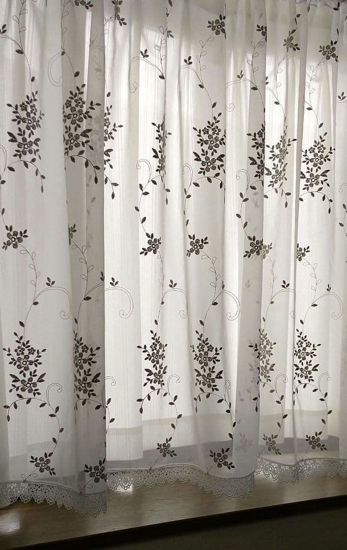 ♤刺繍レースカフェカーテン*ワイド幅 (w283×h109)ハンドメイド