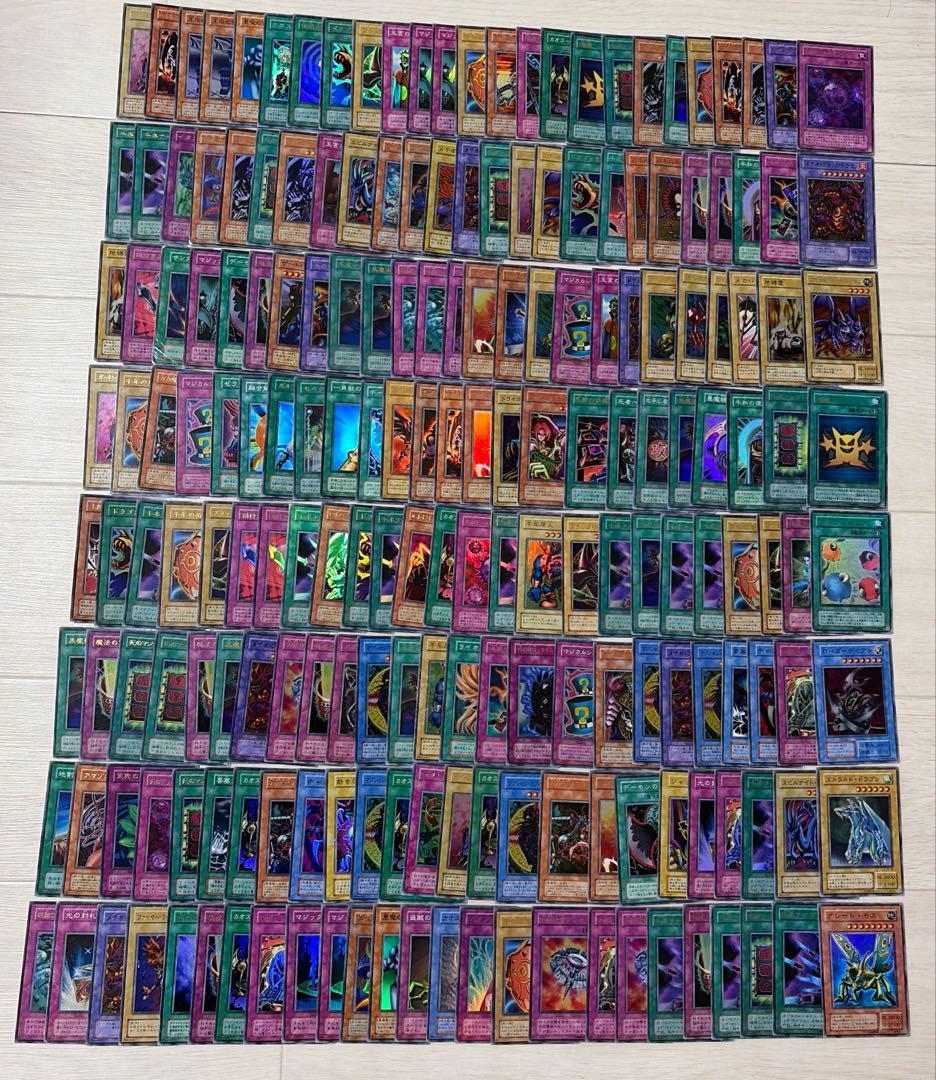【匿名配送】　遊戯王　初期　2期のみ　スーパーレア以上　1200枚