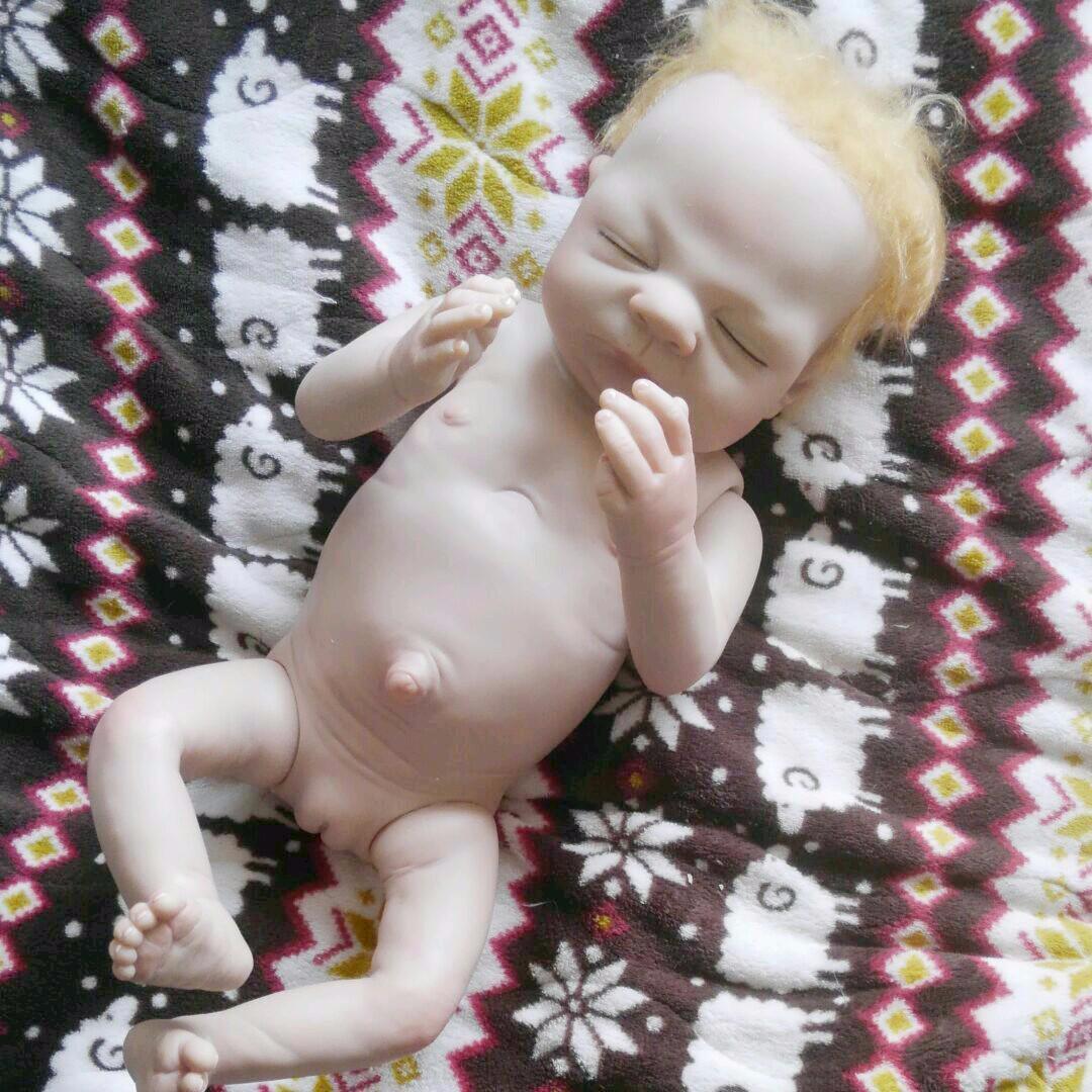 タイムセール⭐もうしません!リボーンドール　恥ずかしがりやの赤ちゃん