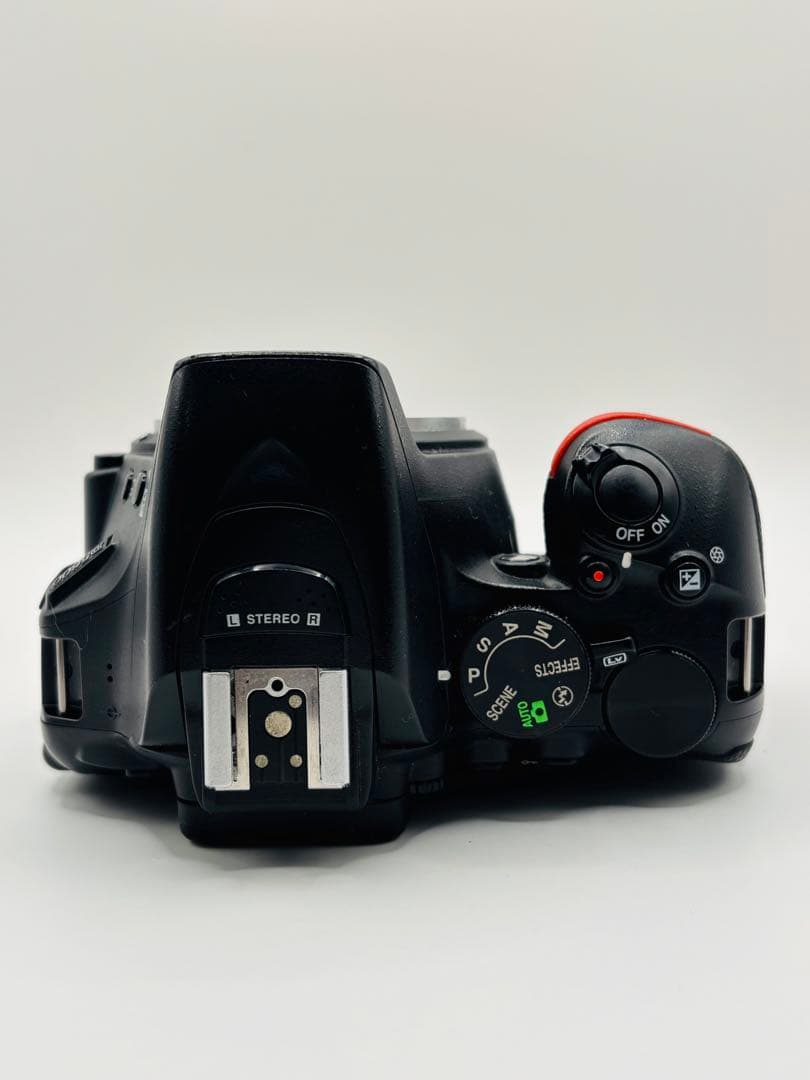 【訳あり】Nikon D5600 デジタル一眼レフカメラ【動作確認済】