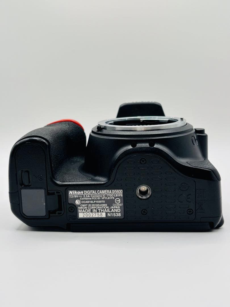 【訳あり】Nikon D5600 デジタル一眼レフカメラ【動作確認済】