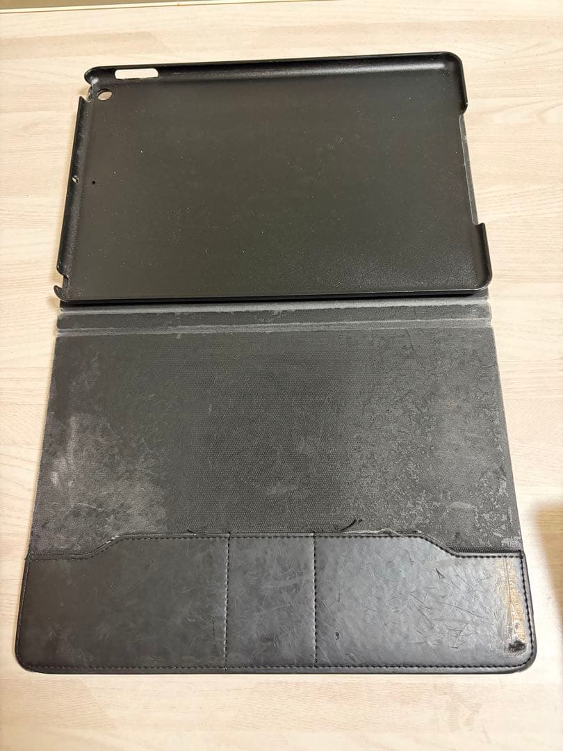 iPad (第7世代) 画面ひび割れ