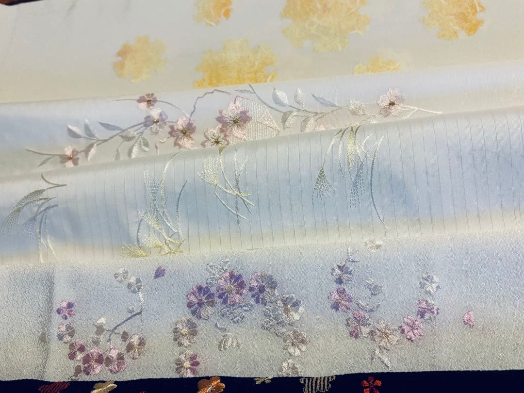 和装小物17点セット　刺繍半衿、帯揚げ、帯締め