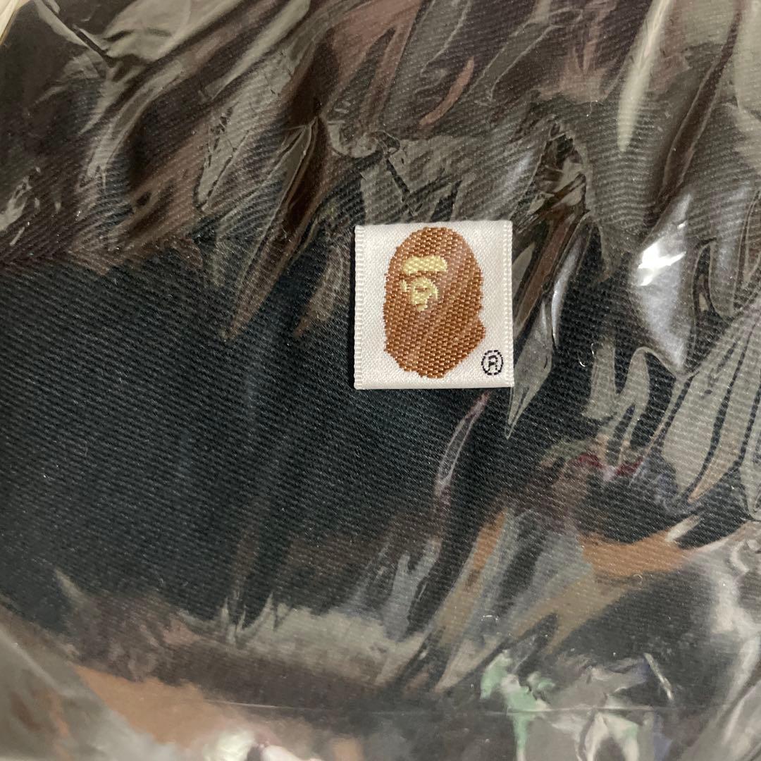 極美品 アベイシングエイプ カモフラ 大猿 クッション