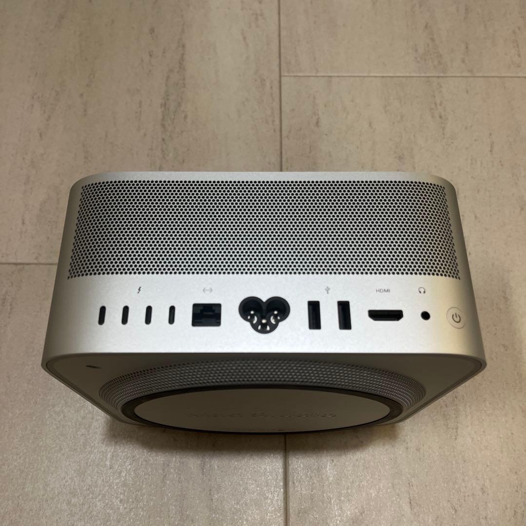 Macデスクトップ Mac Studio M1 Max / 10CPU 24GPU / 512GB