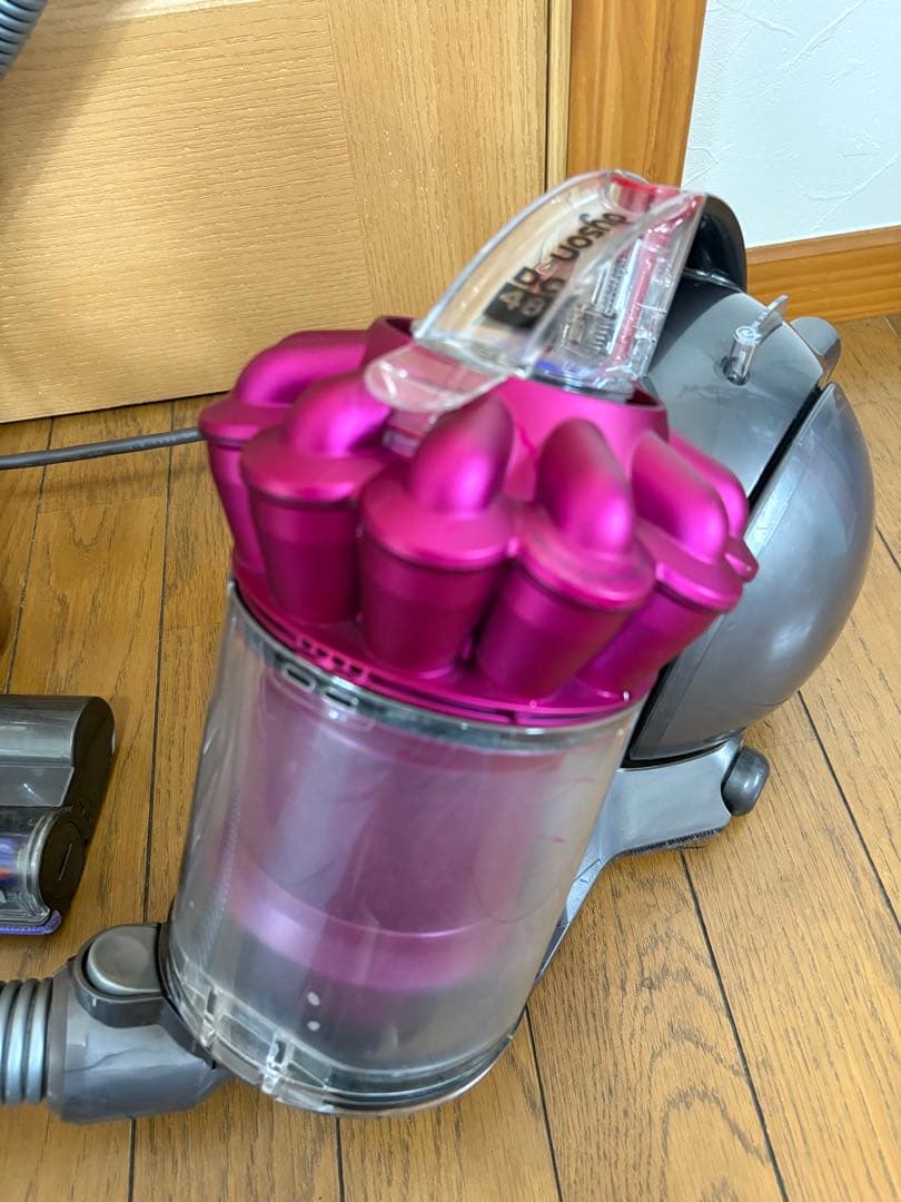 ダイソン 電気掃除機 DC48 【消毒/清掃/動作確認済】