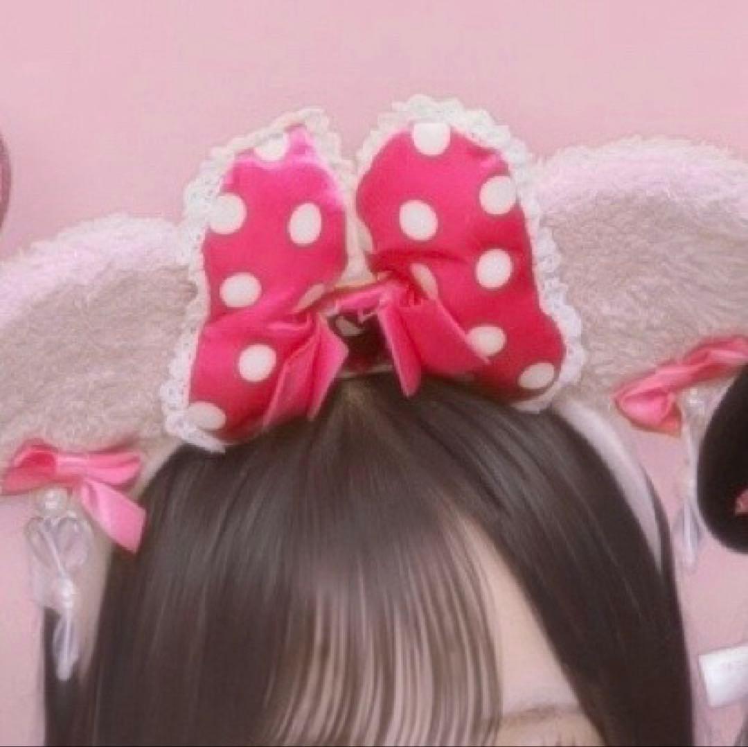 ディズニー　カチューシャ　ピンク　イヤリング　リボン　ドット