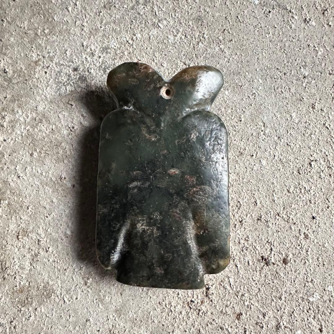 珍品　神官　遼西紅山文化　古玉細工彫　黒曜石　縁起物 　パワーストーン