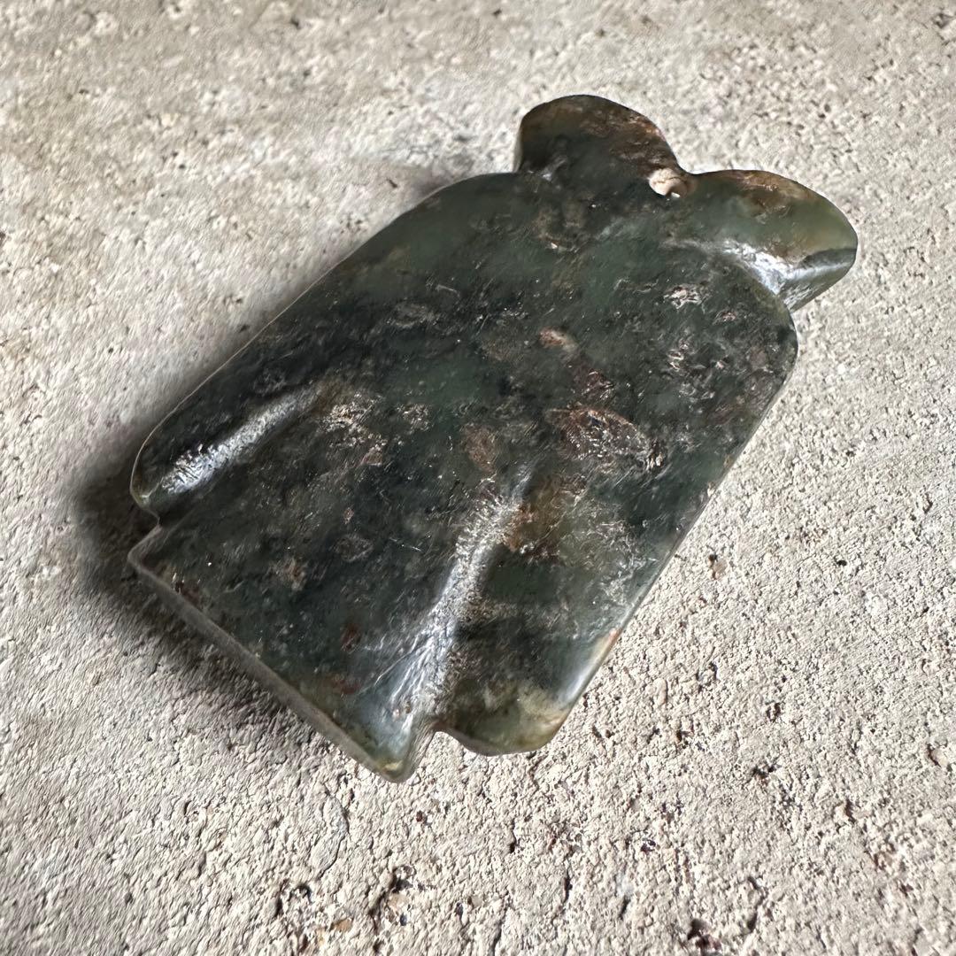 珍品　神官　遼西紅山文化　古玉細工彫　黒曜石　縁起物 　パワーストーン