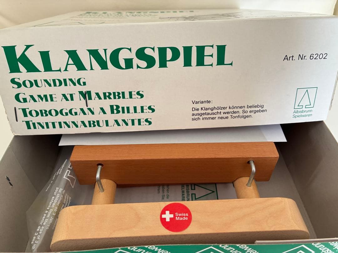 スイス　アルビスブラン　玉の塔