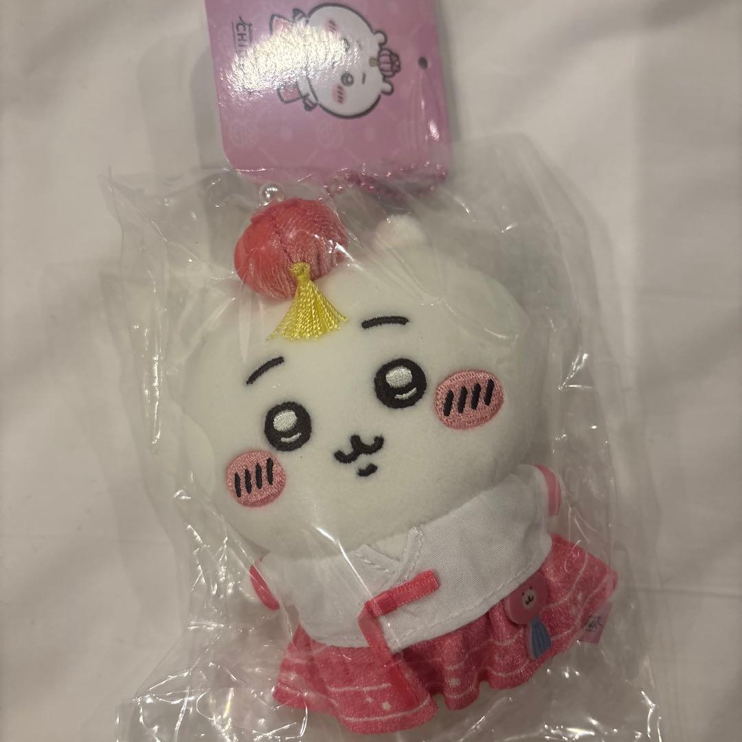 韓国限定 ちいかわショップ 韓服マスコット ぬいぐるみキーリング フレークシール