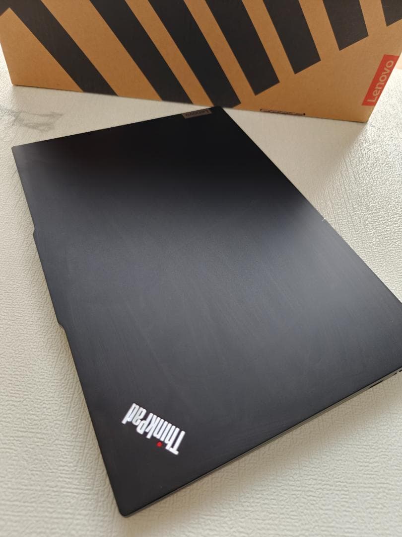 ThinkPad E16 Gen 2 AMD：価格com限定プレミアムモデル