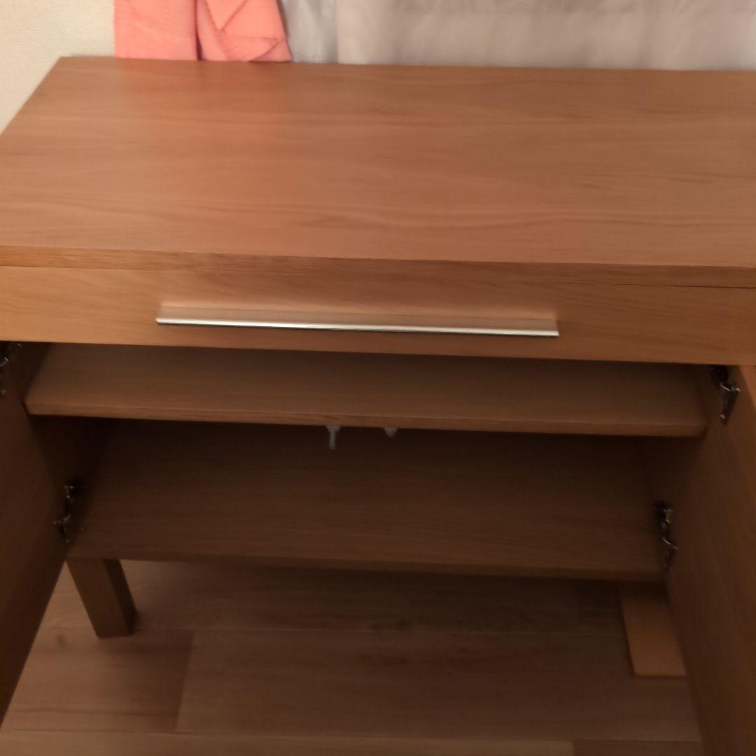 木製ライトブラウンチェスト