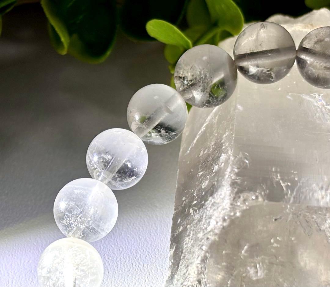 究極品質　超秘蔵放出　光を纏いし神の聖石　幻のヒマラヤスーパーファントムクォーツ