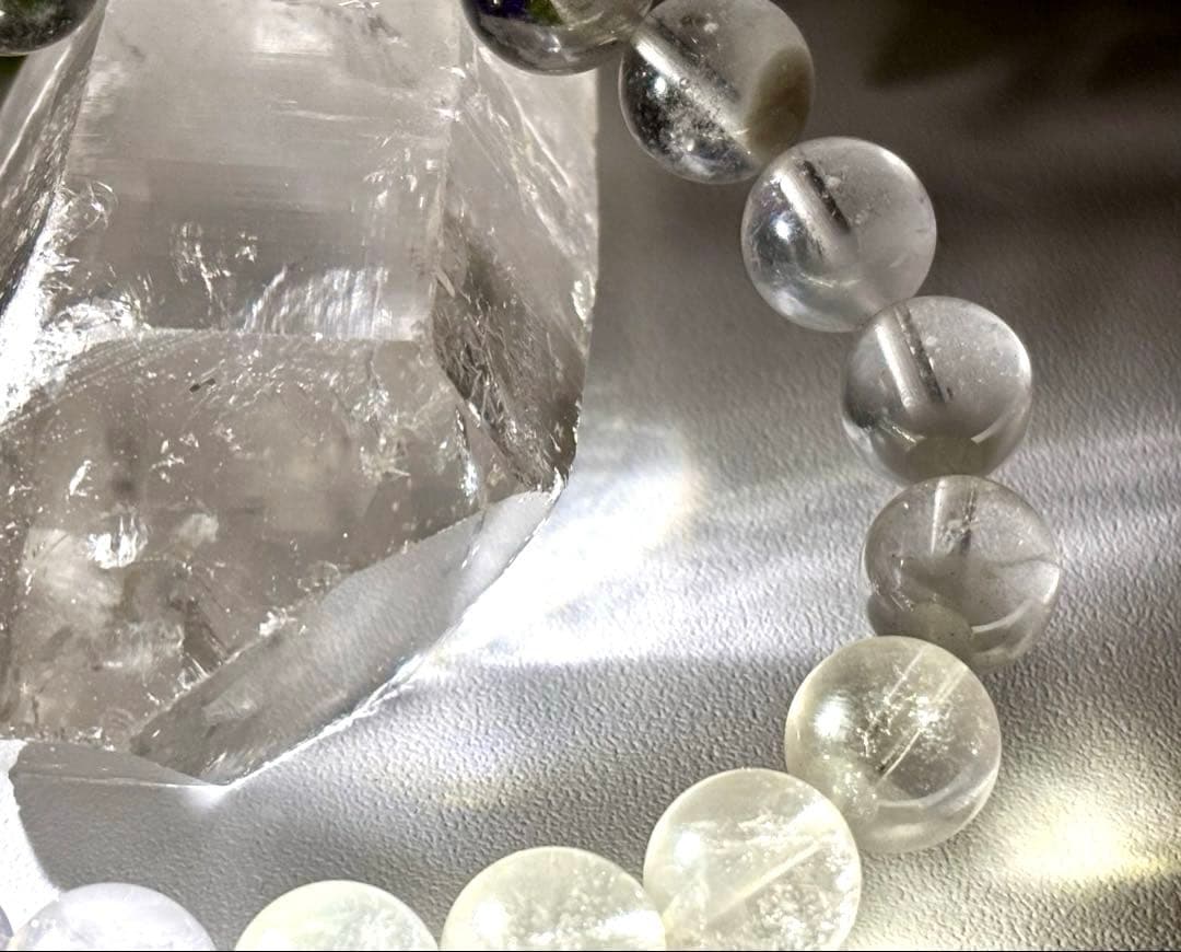 究極品質　超秘蔵放出　光を纏いし神の聖石　幻のヒマラヤスーパーファントムクォーツ