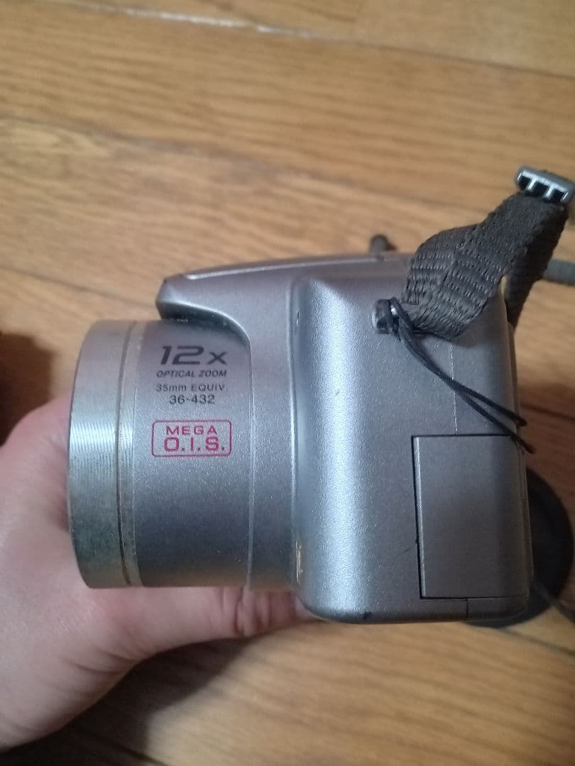 Canon 一眼レフEOS KissIII + Panasonic LUMIX