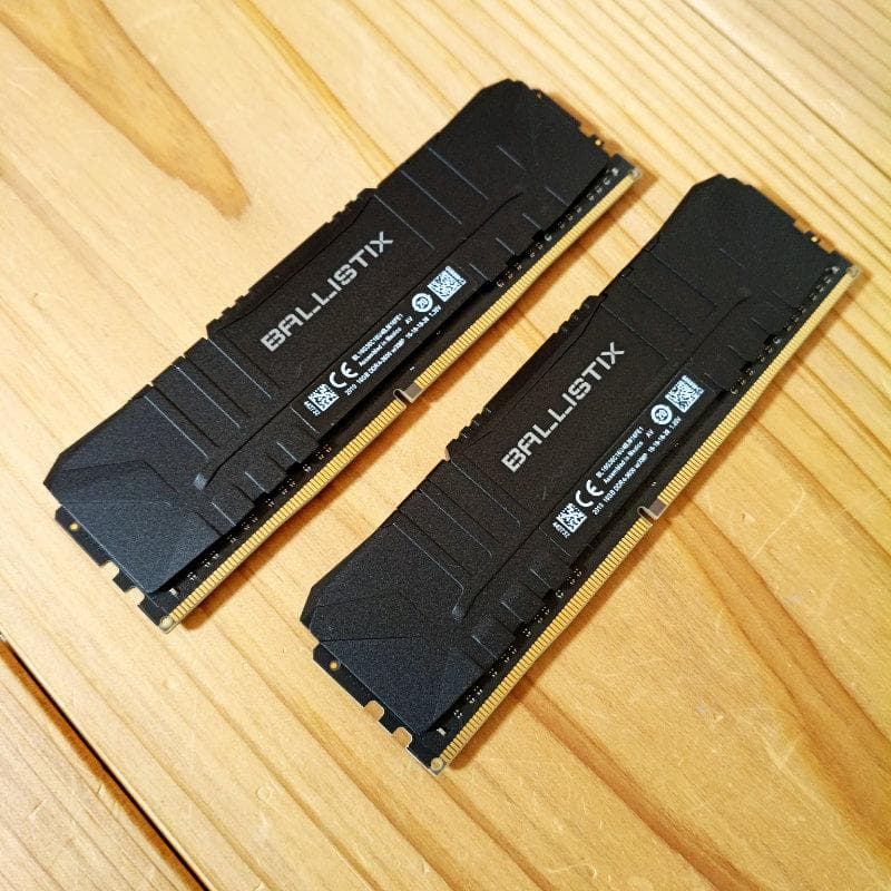 Crucial BALLISTIX DDR4-3600 32GB メモリ