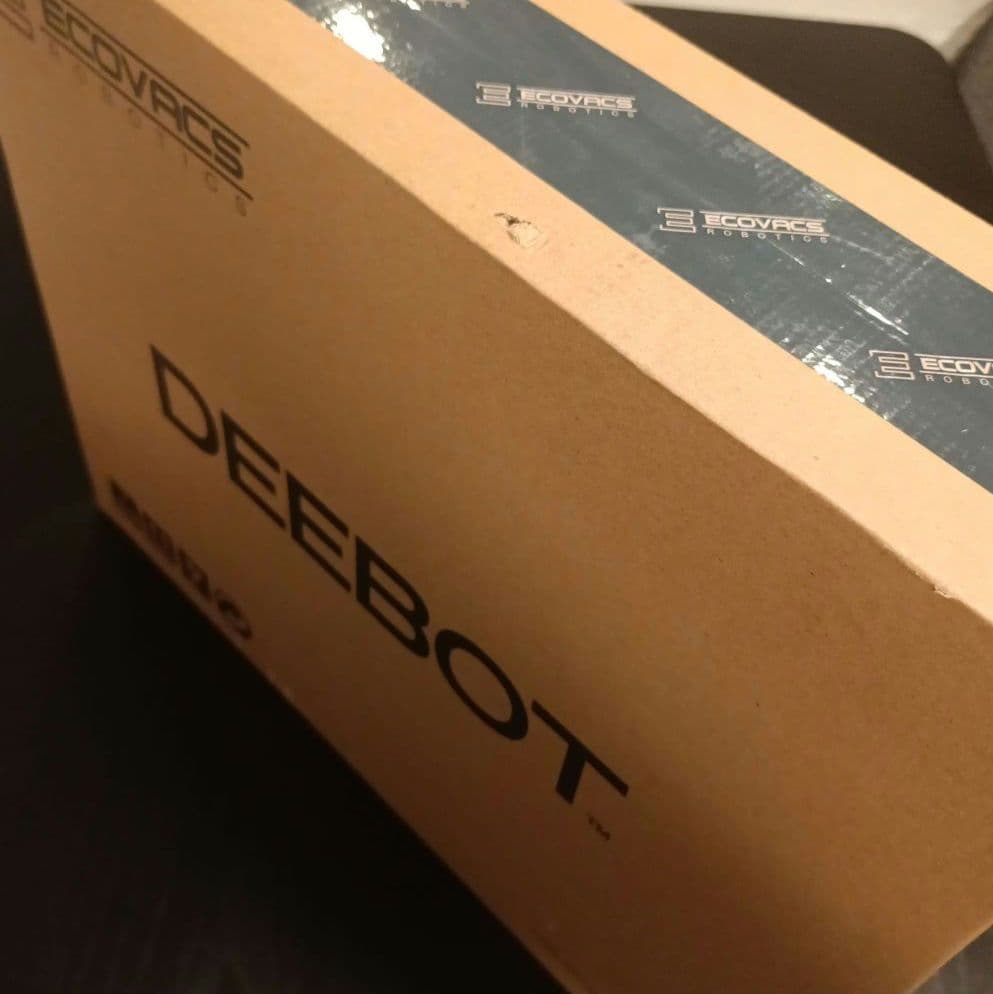 ロボット掃除機　Ecovacs DEEBOT OZMO Slim11 本体