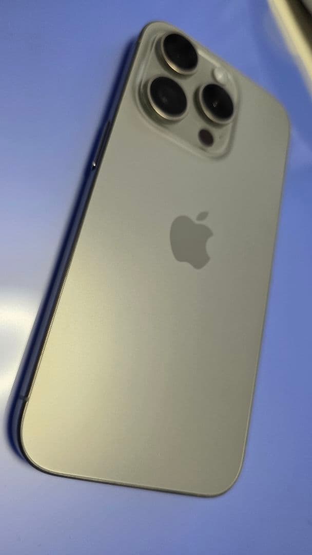 Apple iPhone15Pro 128GB ナチュラルチタニウムSIMフリー