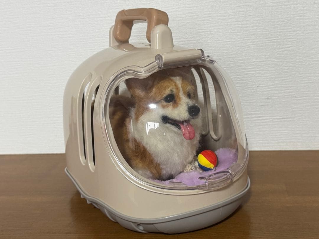 わたわたペット　羊毛フェルト作品　コーギー　キャリーケース、小物付き