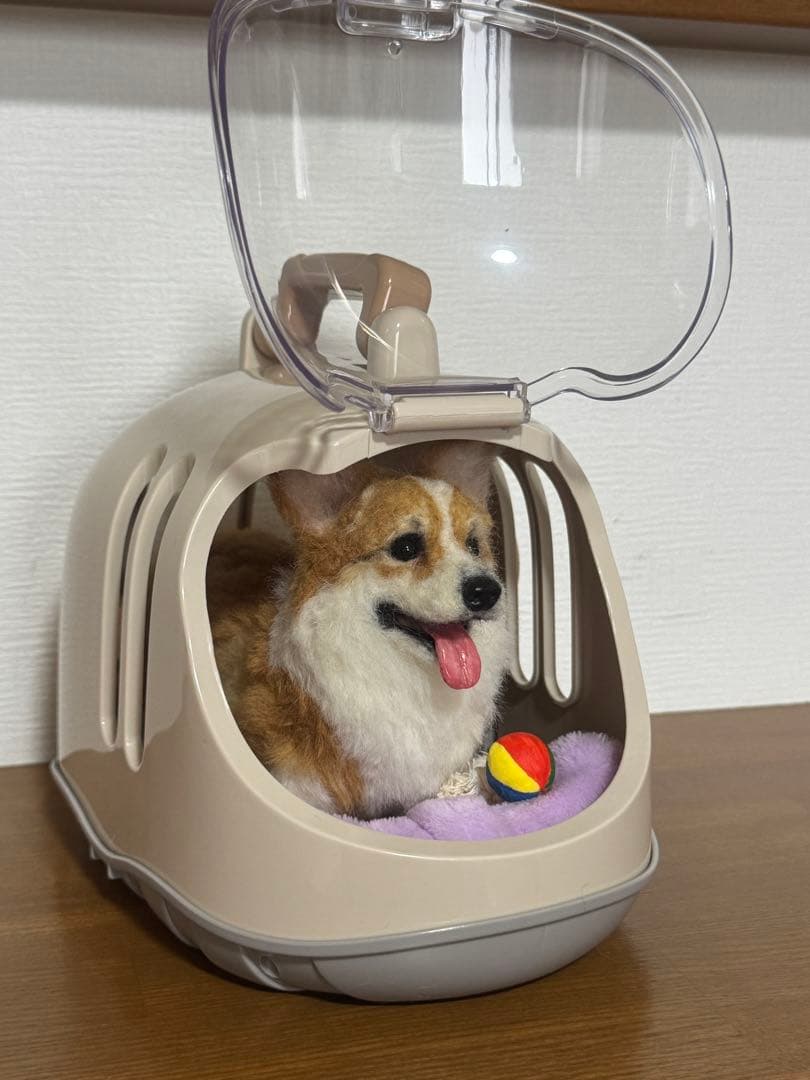 わたわたペット　羊毛フェルト作品　コーギー　キャリーケース、小物付き