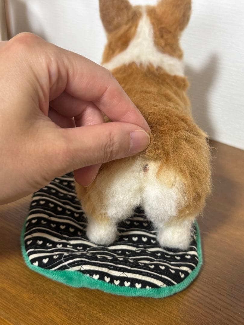 わたわたペット　羊毛フェルト作品　コーギー　キャリーケース、小物付き