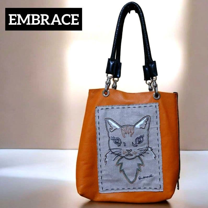 EMBRACE　エンブレイス 手刺繍 シリーズ レザー トートバッグ　猫
