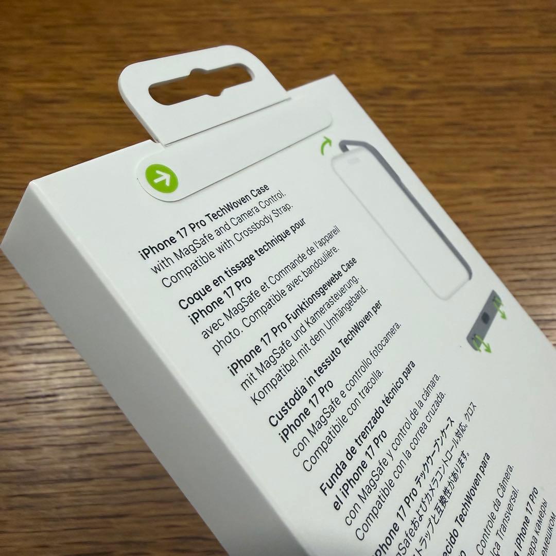 【純正・未開封】iPhone 17 Pro テックウーブンケース / グリーン