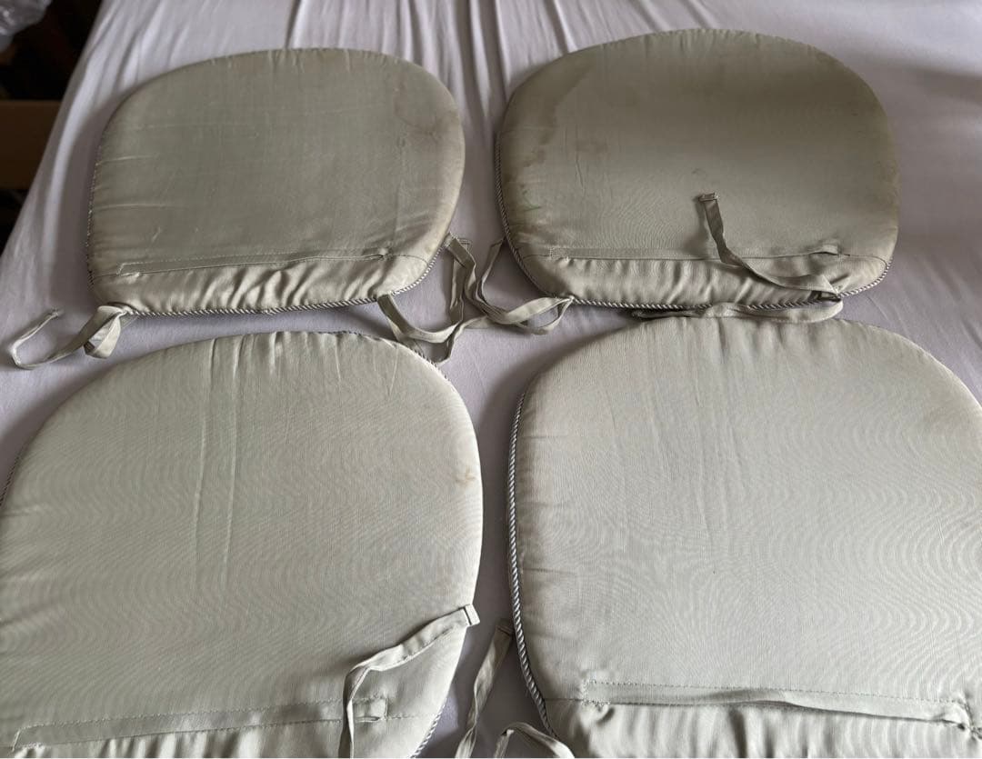 シートクッション花柄椅子用クッション4つセット食卓ダイニングアンティーク