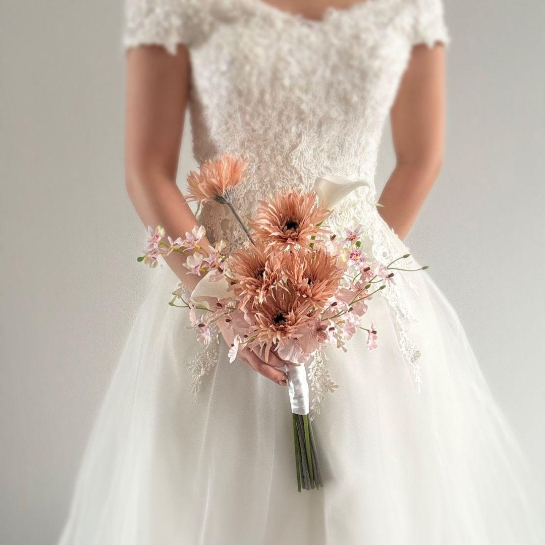 アーティフィシャルフラワー ＊ ウェディングブーケ 韓国 ブーケ クラッチブーケ